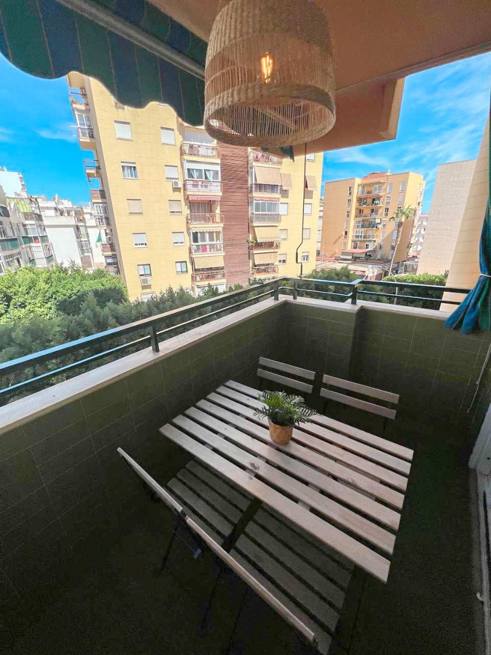 Large & Cozy Centrally Apartment トレモリノス エクステリア 写真